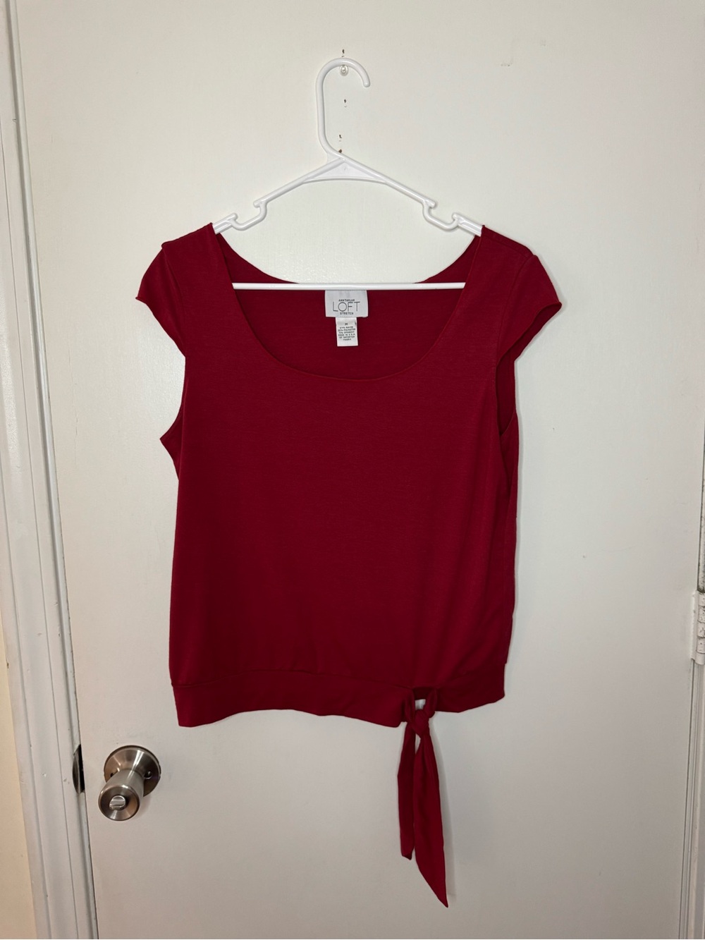 LOFT Red Cap-Sleeve Tie-Hem Crop Top